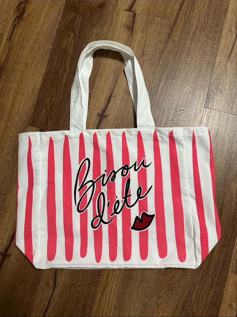 Bisou D'été (Summer kiss 💋) White and Pink Stripe Canvas Tote